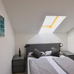 R A M L J A K - Sobe, Zimmer, Marko Apartment