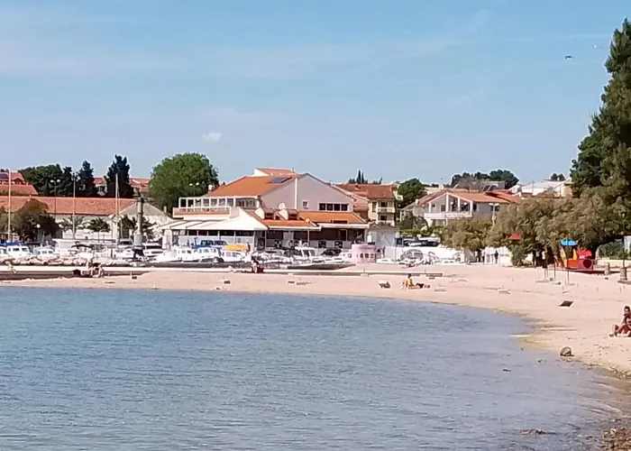 Apartman R A M L J A K - Sobe, Zimmer, Marko *