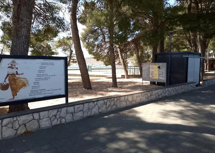 R A M L J A K - Sobe, Zimmer, Marko Apartman *